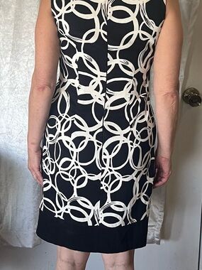 AB Studio Black & White Ring-Print Midi Shift Dress